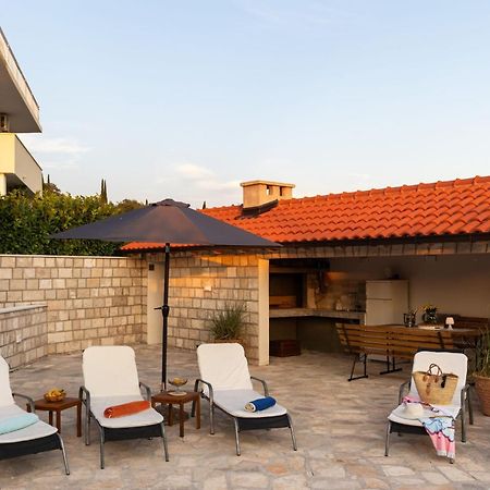Villa Source With Private Pool Pridvorje Экстерьер фото