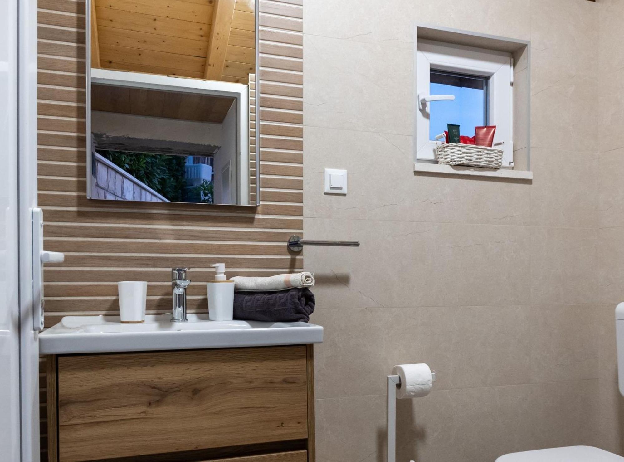 Villa Source With Private Pool Pridvorje Экстерьер фото